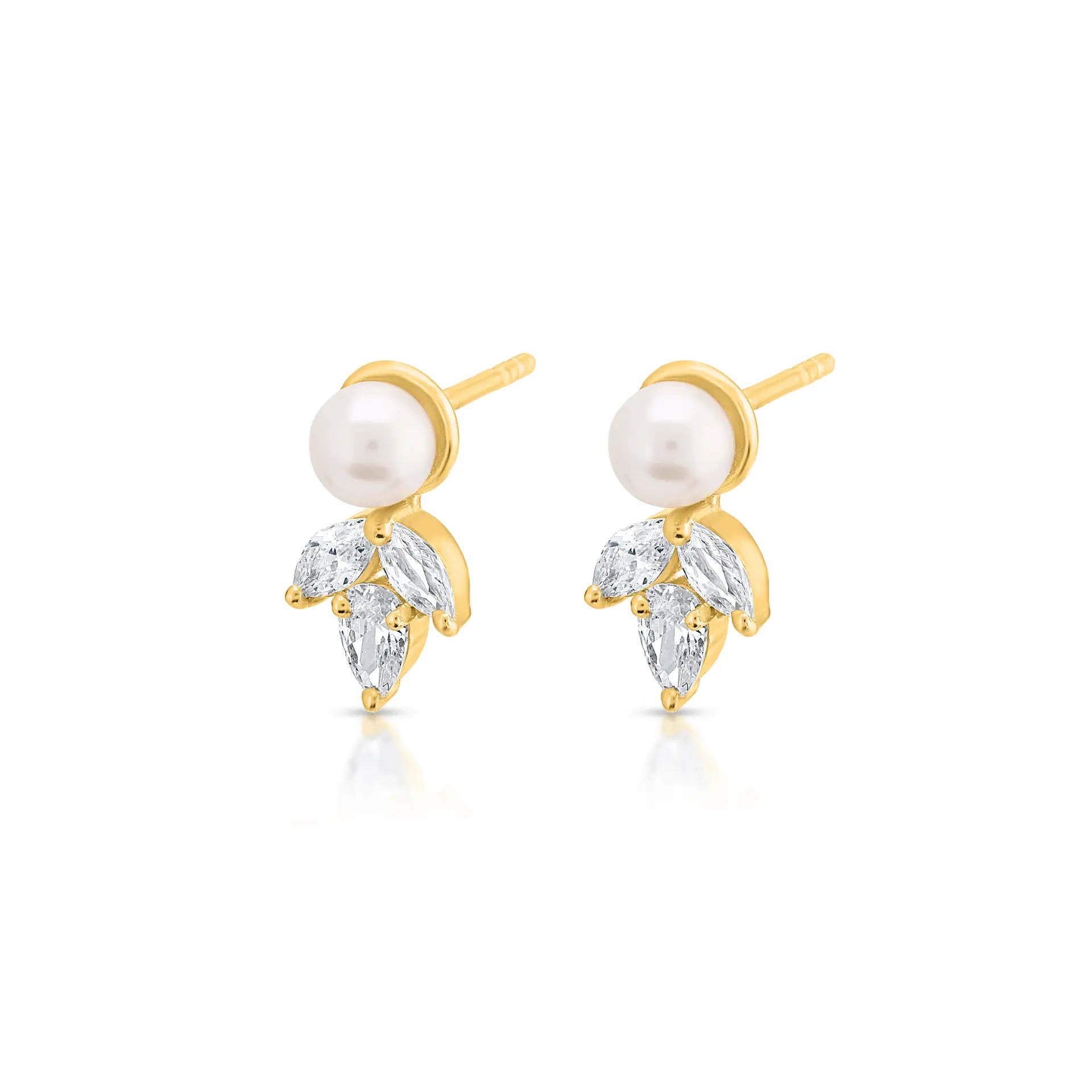 DREAM-PEARL-STUDS_