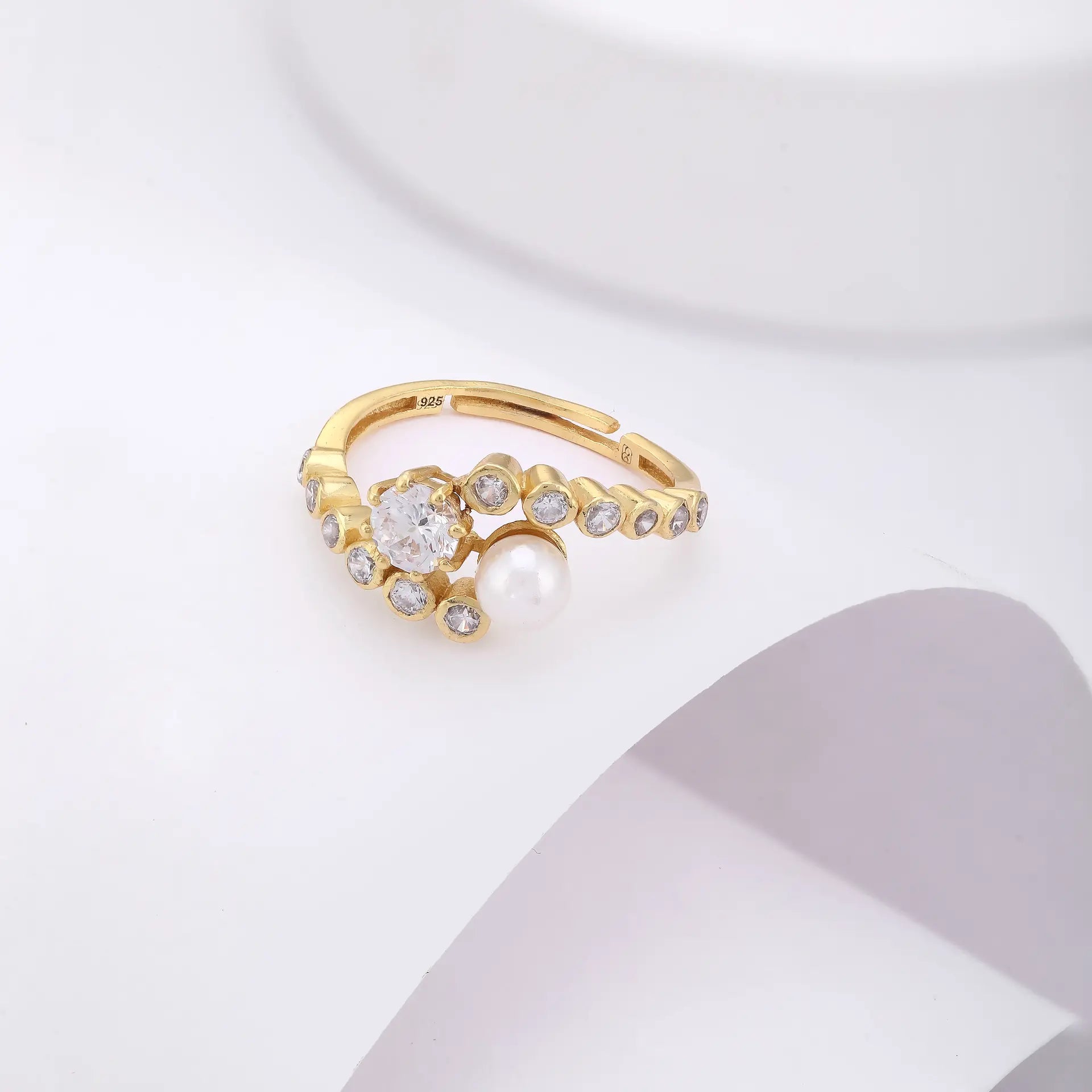 Pearl-Whisper-Silver-Ring-2_